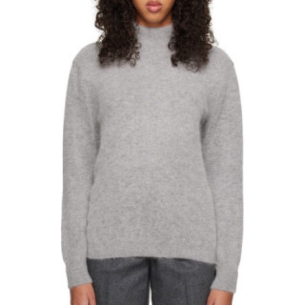 Gray cashmere Sweater